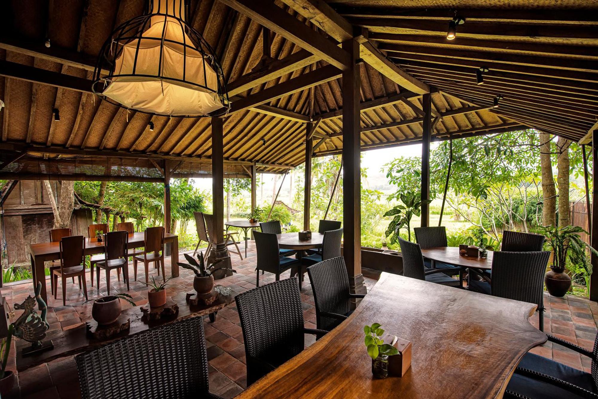 Villa Blue Steps Yogyakarta Exterior foto