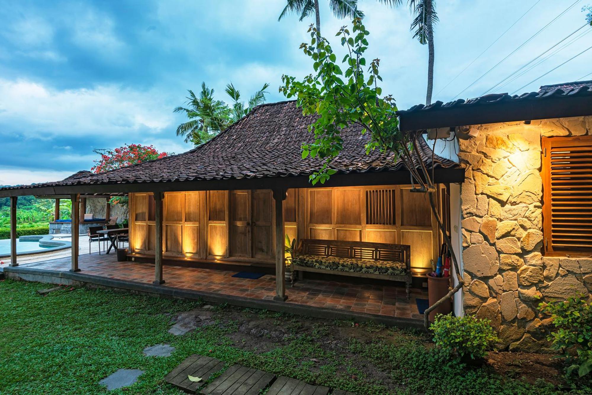 Villa Blue Steps Yogyakarta Exterior foto