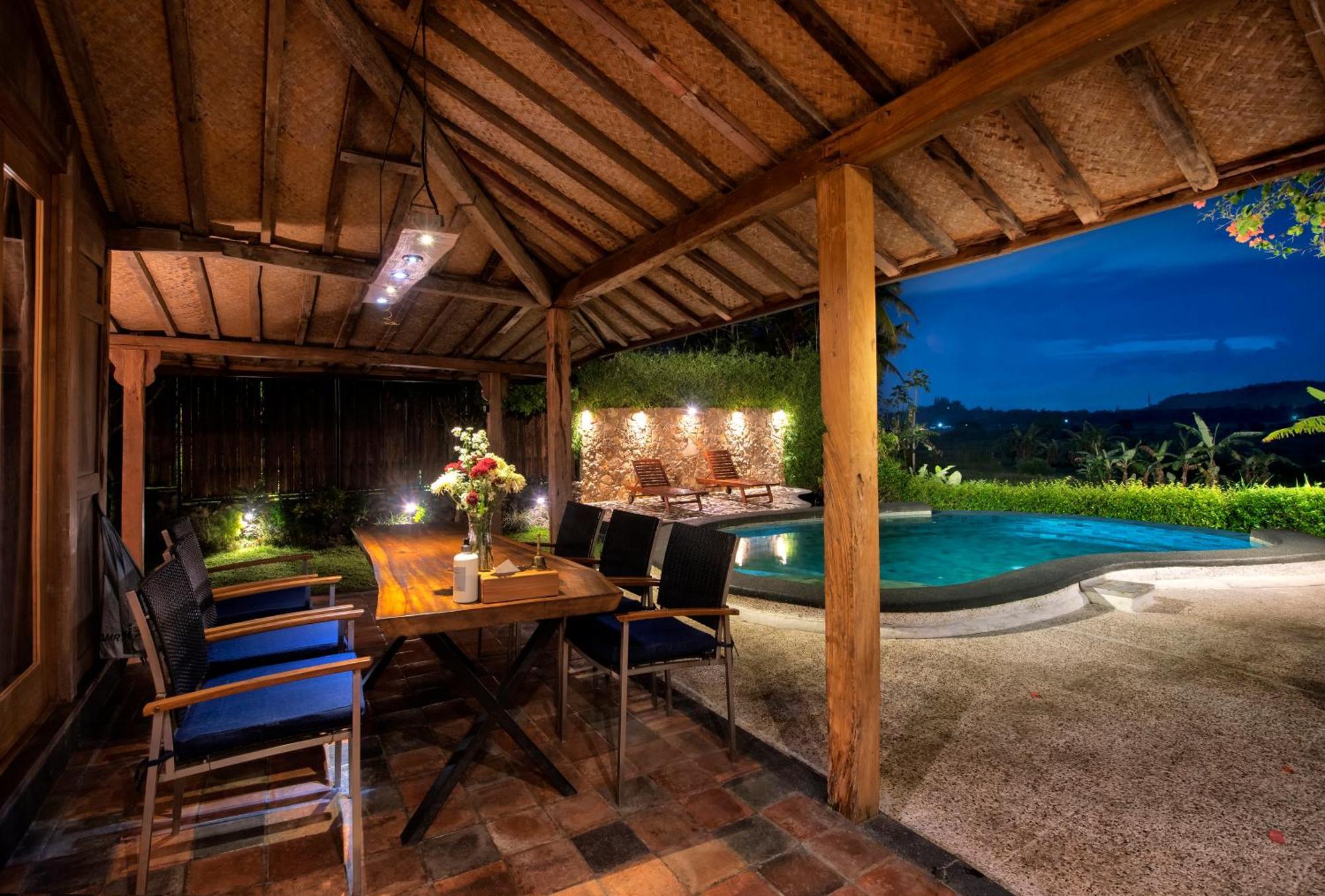 Villa Blue Steps Yogyakarta Exterior foto