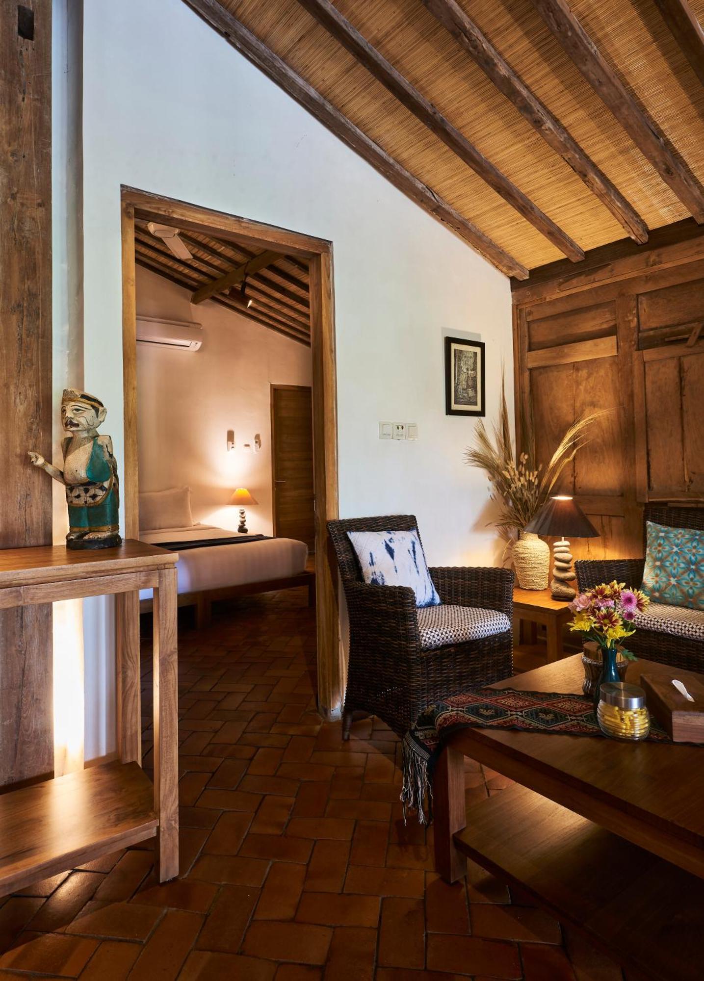 Villa Blue Steps Yogyakarta Exterior foto