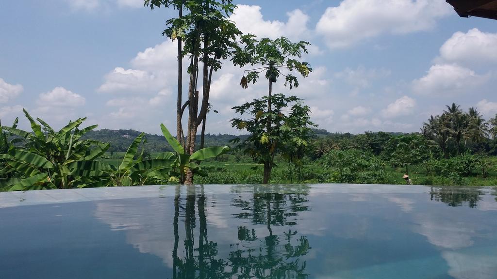 Villa Blue Steps Yogyakarta Exterior foto