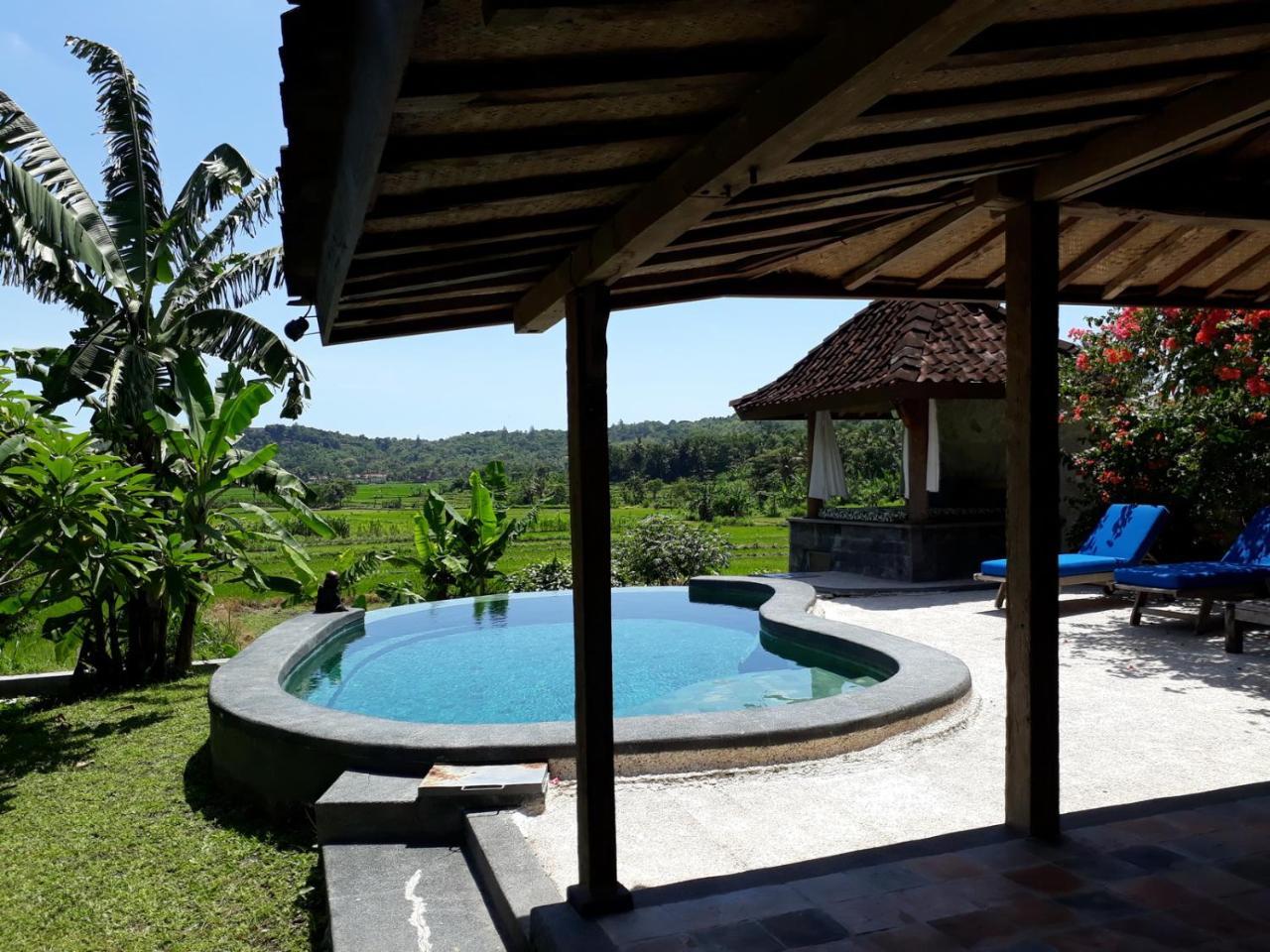 Villa Blue Steps Yogyakarta Exterior foto