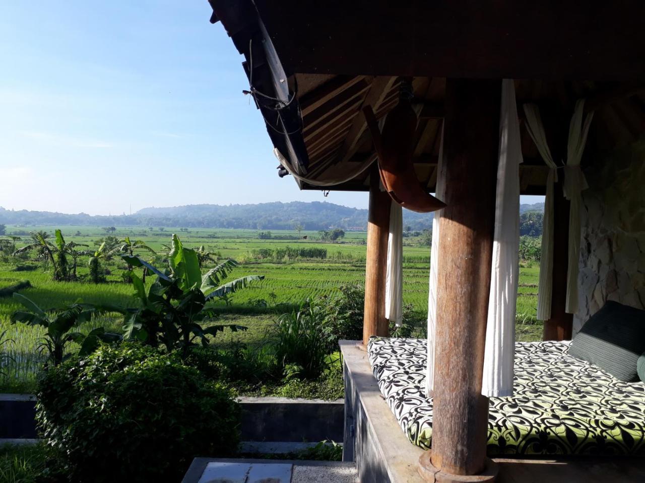 Villa Blue Steps Yogyakarta Exterior foto